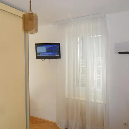 Апартаменти Dube